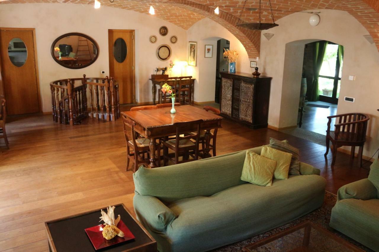 Locanda Del Molino Vecchio Magliano Alfieri Exterior foto